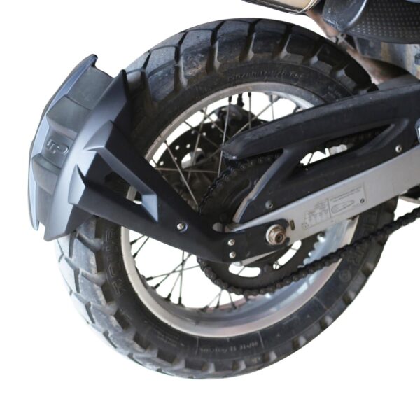 Apărătoare roata spate (neagră) - BMW F 650 GS 2000-2012 de la GP Kompozit