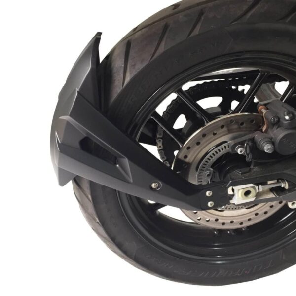 Apărătoare roata spate (neagră) - Triumph Tiger 800 2015-2017 de la GP Kompozit