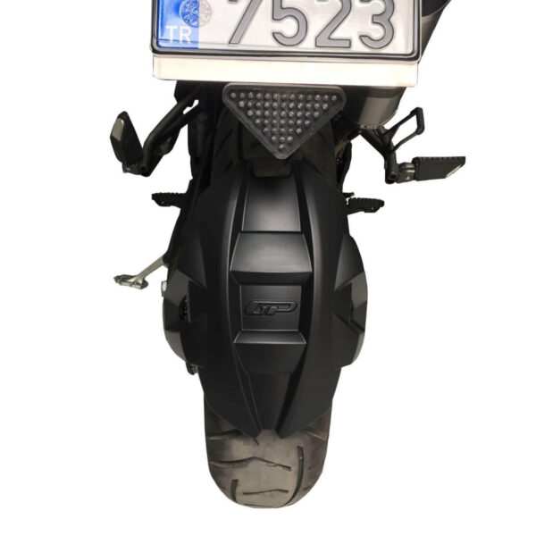 Apărătoare roata spate (neagră) - Triumph Tiger 800 2015-2017 de la GP Kompozit