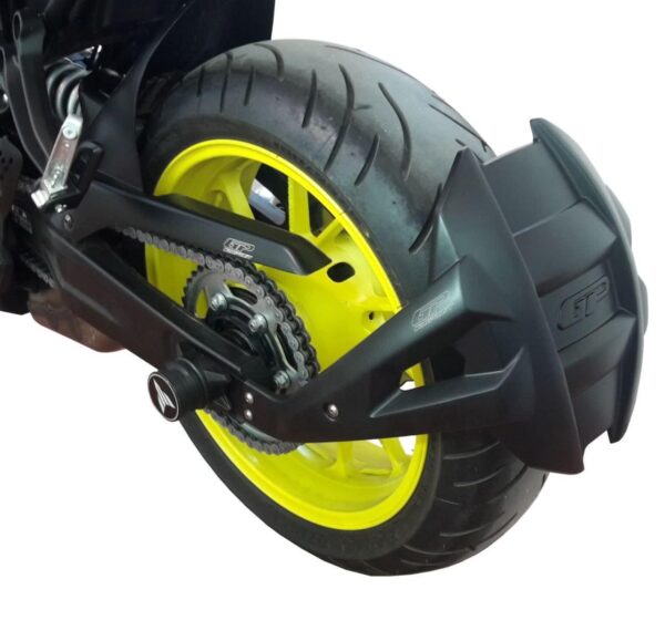 Apărătoare roata spate (neagră) - Yamaha MT-07 2014-2023 de la GP Kompozit