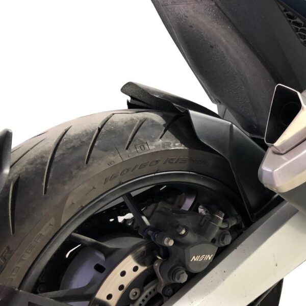 Aripă noroi spate (neagră) - Honda Forza 750 / NSS750 2021-2023 de la GP Kompozit