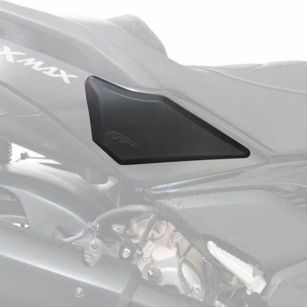 Carenaj lateral (negru) - Yamaha XMAX 2024 de la GP Kompozit