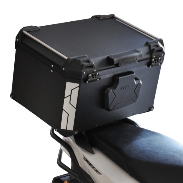 Cutie moto top case universala din aluminiu negru de 75 lt, produs universal de la GP Kompozit