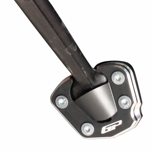 Extensie cric lateral (neagra) - BMW S 1000 XR 2023-2024 de la GP Kompozit