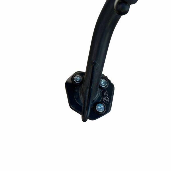 Extensie cric lateral (neagra) - Husqvarna Svartpilen 250 2020-2023 de la GP Kompozit