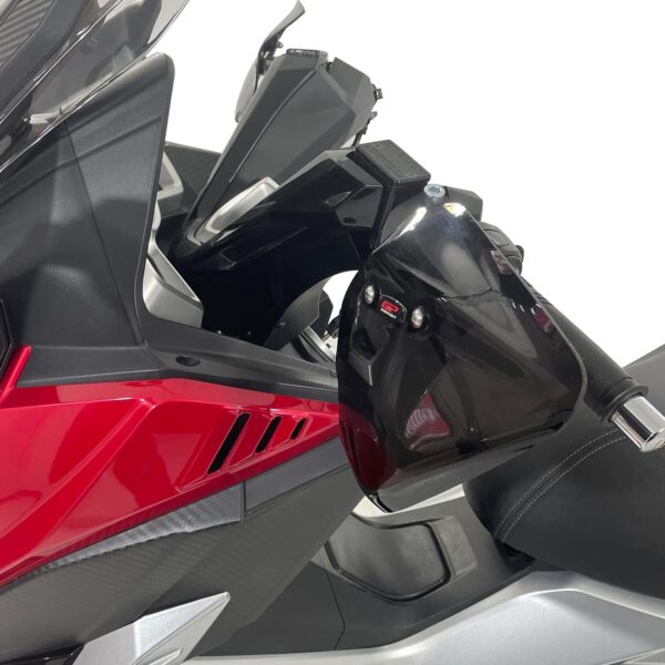 Handguard fumuriu - SYM Cruisym 250i 2018 de la GP Kompozit