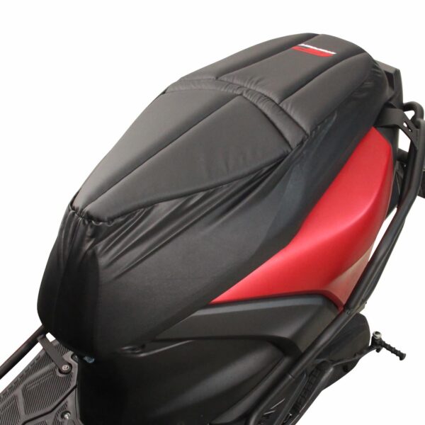 Husă șa (neagră) - Yamaha Cygnus RayZR 2024 de la GP Kompozit