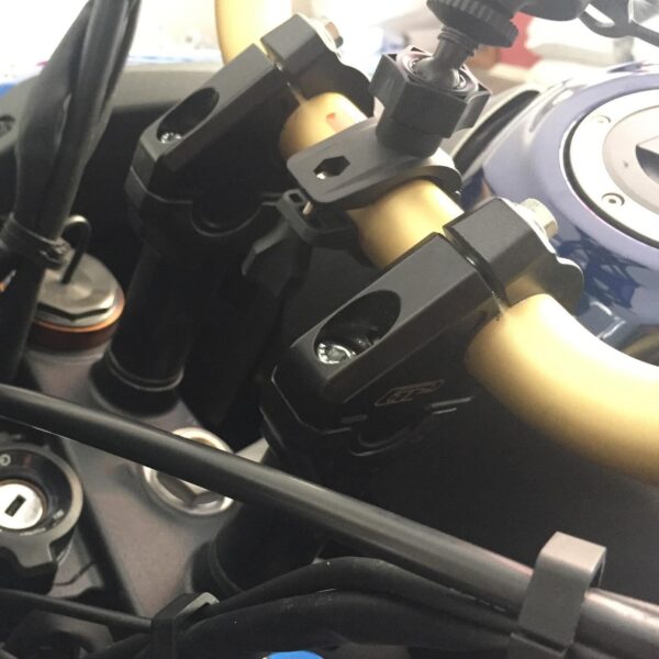 Inaltator ghidon (negru) - Honda Africa Twin CRF1000L / CRF1100L 2016-2023 de la GP Kompozit