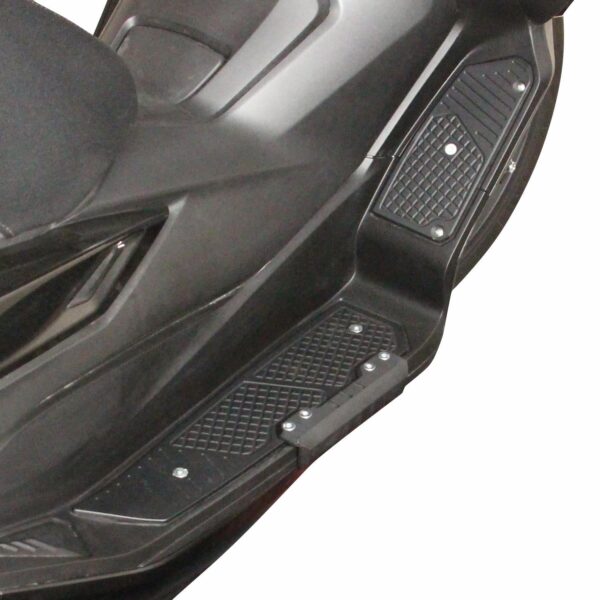 Pad aluminiu (negru) - Honda Forza 250 / Forza 300 / Forza 350 / NSS300 / NSS350 2018-2024 de la GP Kompozit