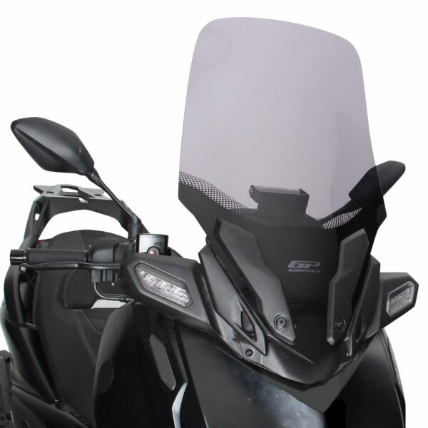 Parbriz fumuriu - Yamaha XMAX 250 / XMAX 300 2024 (64 cm) de la GP Kompozit