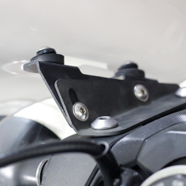 Parbriz (negru) - Yamaha MT-07 2014-2017 (44 cm) de la GP Kompozit