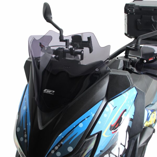 Parbriz sport fumuriu - Yamaha XMAX 250 / XMAX 400 2014-2017 (35 cm) de la GP Kompozit