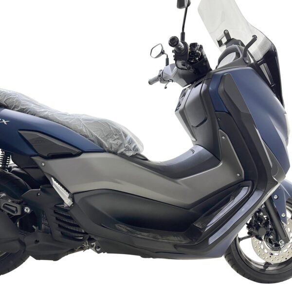 Protecție carenaj (neagră) - Yamaha NMAX 125 / NMAX 155 2021-2024 de la GP Kompozit