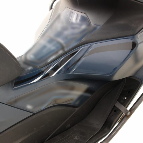 Protecție laterală rezervor (albastră) - Honda PCX 125 / PCX 150 2021-2024 de la GP Kompozit