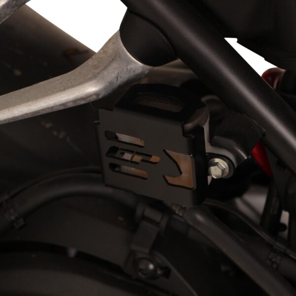 Protecție rezervor lichid frână - Honda CB 250R / CB300R 2018-2024 de la GP Kompozit