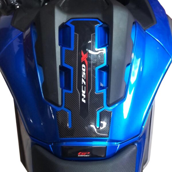 Protecție rezervor (neagră) - Honda NC 750X 2016-2020 de la GP Kompozit