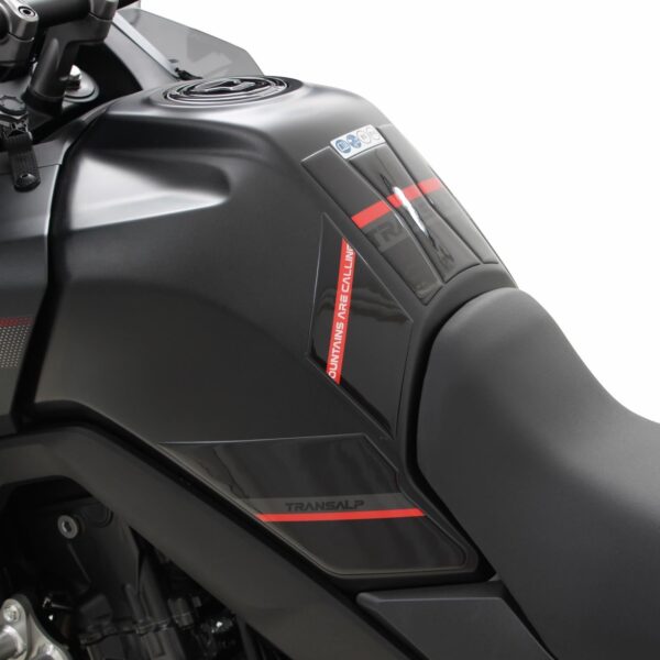 Protecție rezervor (neagră) - Honda XL 750L Transalp 2023-2024 de la GP Kompozit
