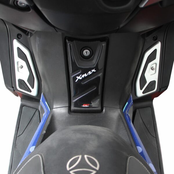 Protecție rezervor (neagră) - Yamaha XMAX 250 / XMAX 400 2011-2017 de la GP Kompozit