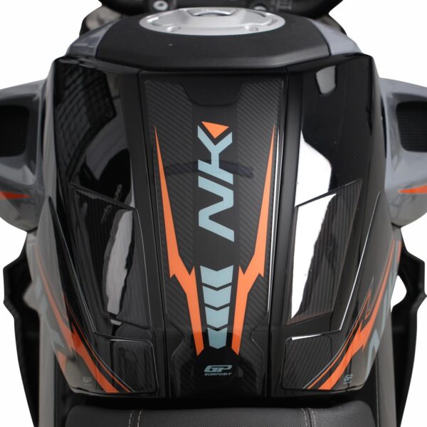 Set protecție rezervor portocaliu - CFMOTO 250 NK / 300 NK 2023-2024 de la GP Kompozit