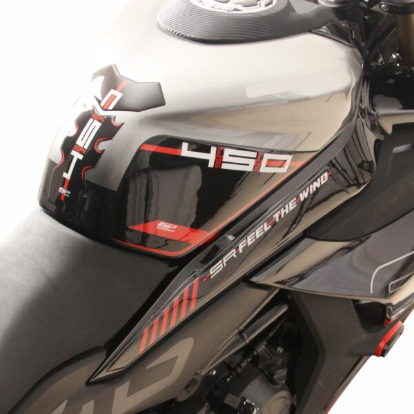 Set protecție rezervor (roșu) - CFMOTO 450 SR 2023-2024 de la GP Kompozit