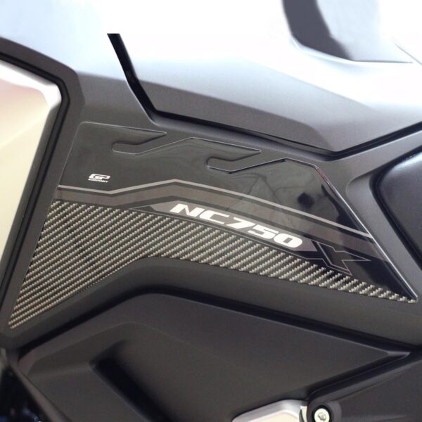 Set protecție rezervor (roșu) - Honda NC 750X 2021-2024 de la GP Kompozit