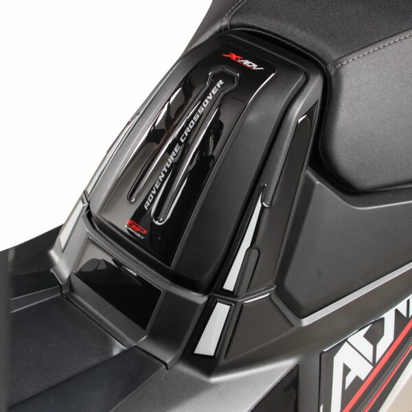 Set protecție rezervor (roșu) - Honda X-ADV 2021-2024 de la GP Kompozit