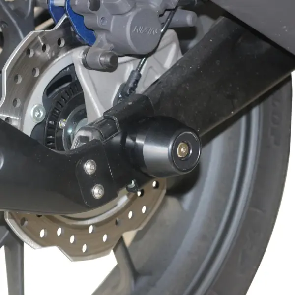 Set slidere pentru axul rotii și cadru - Honda CB 125R / CB 250R / CB300R 2017-2024 de la GP Kompozit