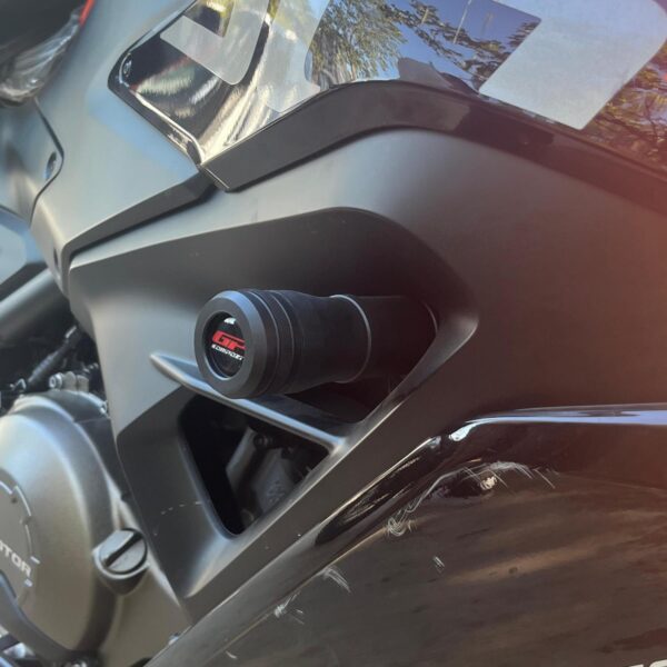 Slider cadru (negru) - RKS SRK250RR 2024 de la GP Kompozit