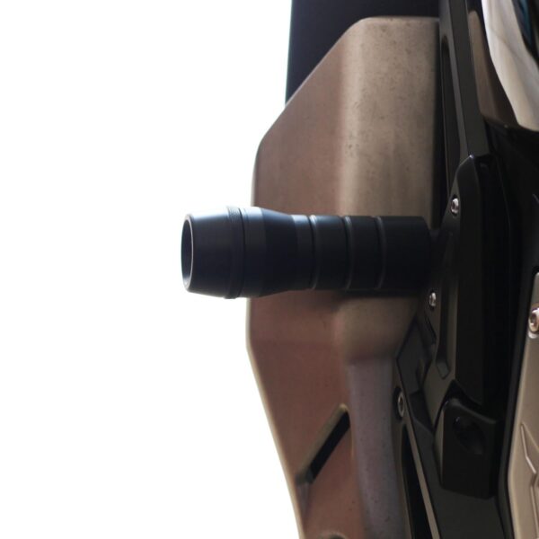 Slider protecție toba cu Honda X-ADV 2017-2020 de la GP Kompozit