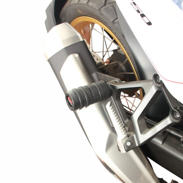 Slider protecție toba cu Honda XL 750L Transalp 2023-2024 de la GP Kompozit