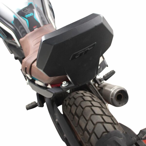 Spătar pasager - CFMOTO 700 CL-X 2022-2024 de la GP Kompozit