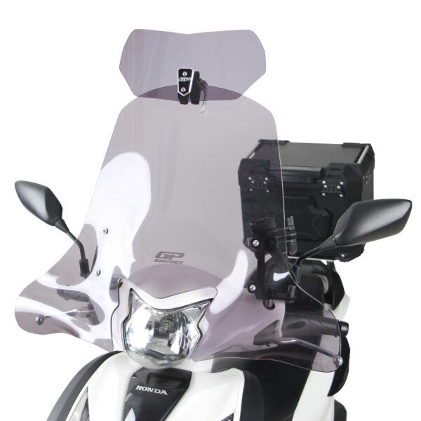 Spoiler parbriz ajustabil universal - GP101 fumuriu (cu prindere argintie), produs universal de la GP Kompozit