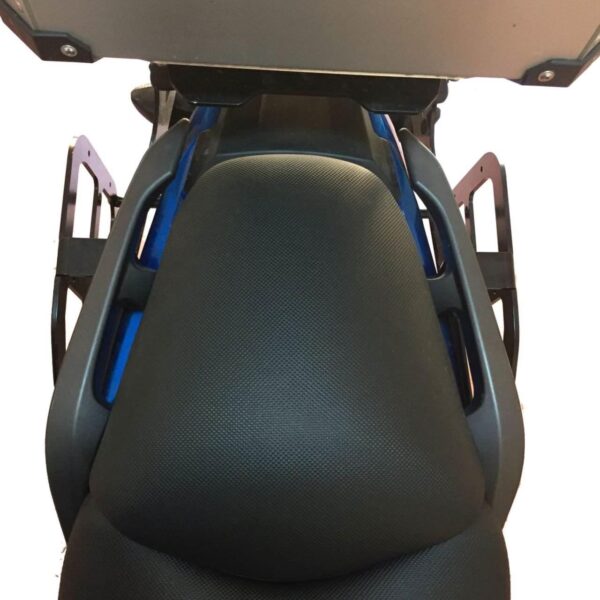 Suport lateral portbagaj (negru) - Honda NC 700X / NC 750X 2012-2020 de la GP Kompozit