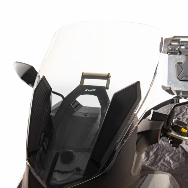 Suport pentru telefon / navigație (negru) - SYM Joymax Z+ 125 / Joymax Z+ 250 / Joymax Z+ 300 2023-2024 de la GP Kompozit