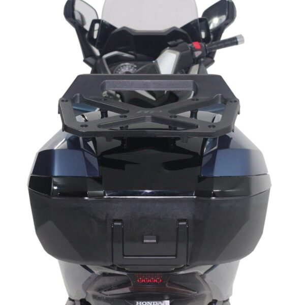 Suporturi pentru bagaje pentru top-case de negru, produs universal de la GP Kompozit