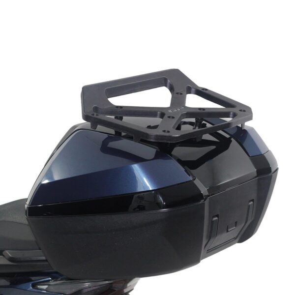 Suporturi pentru bagaje pentru top-case de negru, produs universal de la GP Kompozit