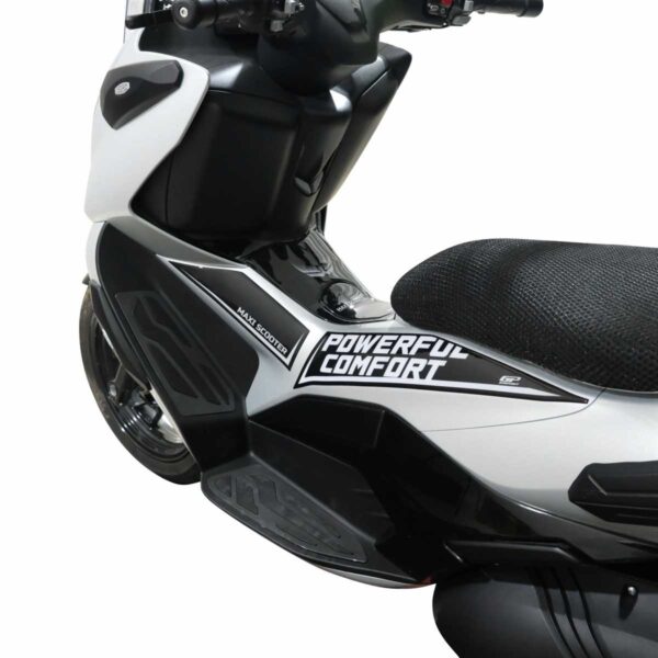 Set protectii rezervor (negru) - RKS RZ250S 2023-2024 de la GP Kompozit