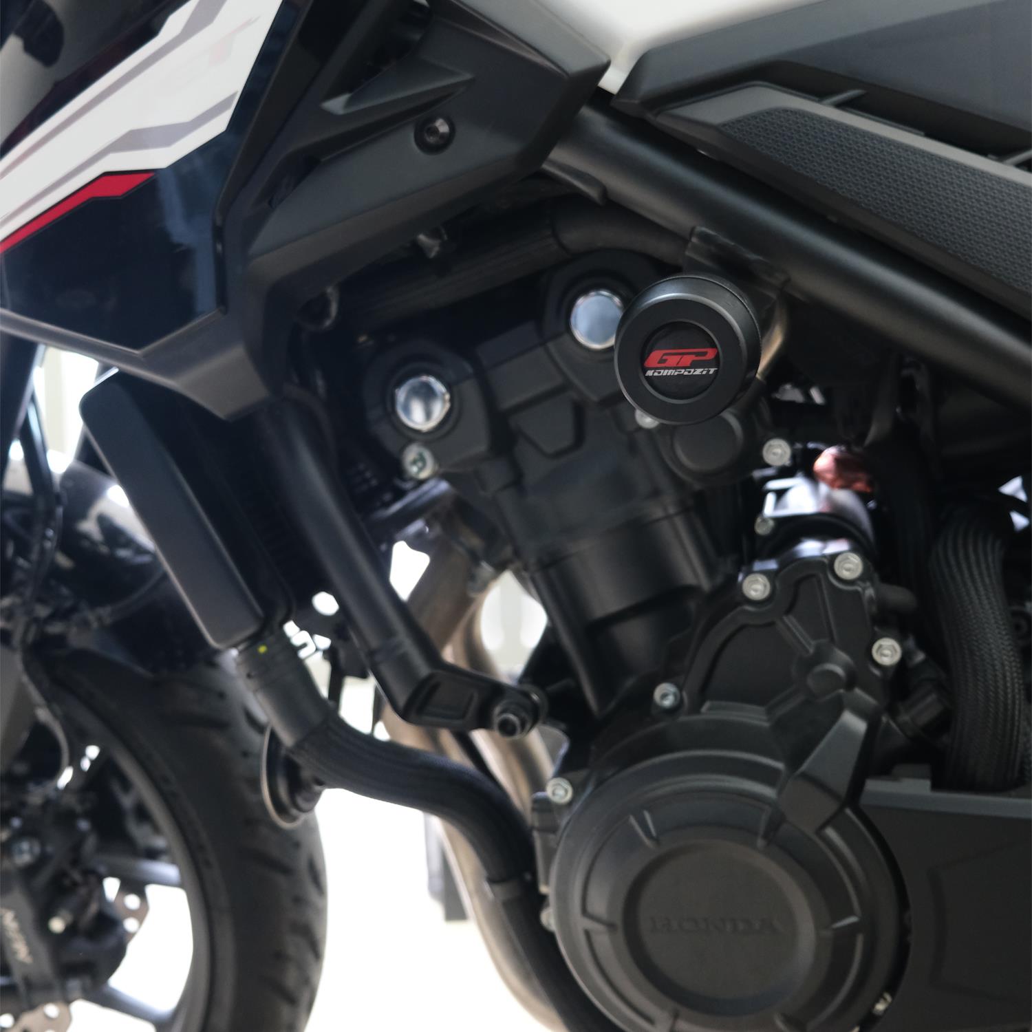 Slider cadru (negru) - Honda CB500 Hornet 2025