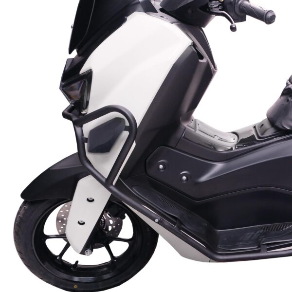 Crash bar (negru) - Yamaha NMAX 125 / NMAX 155 2025