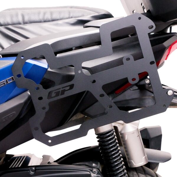 Suport lateral portbagaj (negru) - Honda ADV350  2023-2025