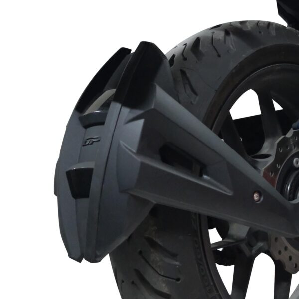 Apărătoare roata spate (neagră) - Honda CB500 Hornet 2025