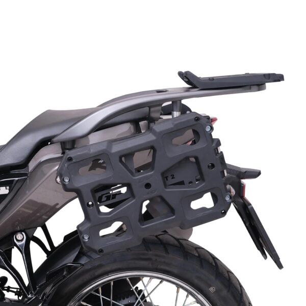 Suport lateral portbagaj (negru) - SYM SYMNH T 125 / 200 / 300  2024