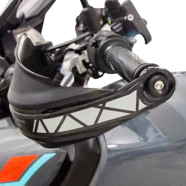 Handguard plastic - Yamaha MT-25 / MT-03 2015-2024 (cu albastru) de la GP Kompozit
